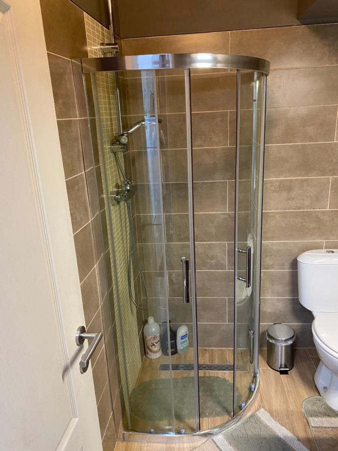 Superbe Appartement Charleroi Buitenkant foto