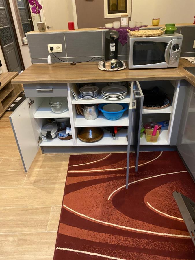 Superbe Appartement Charleroi Buitenkant foto
