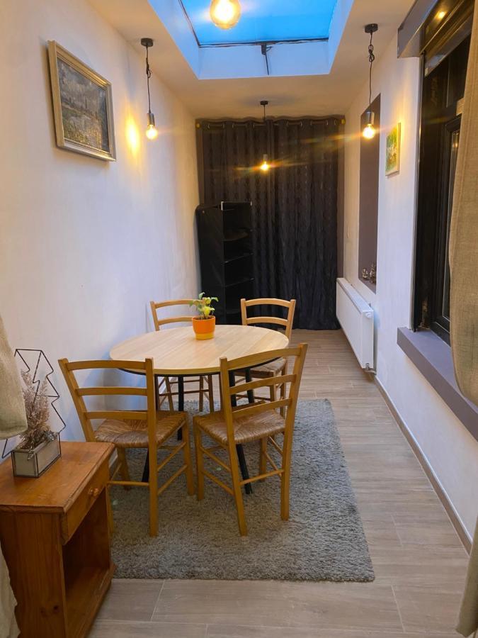 Superbe Appartement Charleroi Buitenkant foto