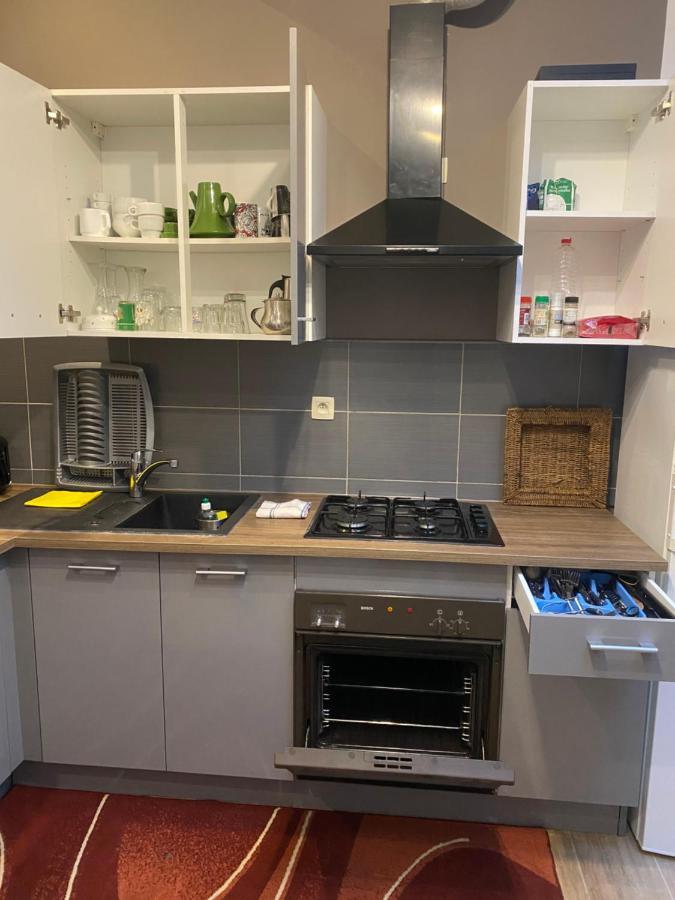 Superbe Appartement Charleroi Buitenkant foto
