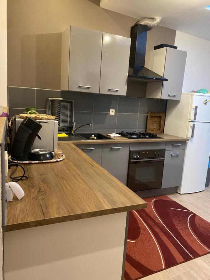 Superbe Appartement Charleroi Buitenkant foto