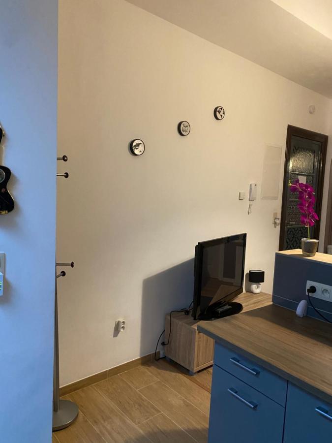 Superbe Appartement Charleroi Buitenkant foto