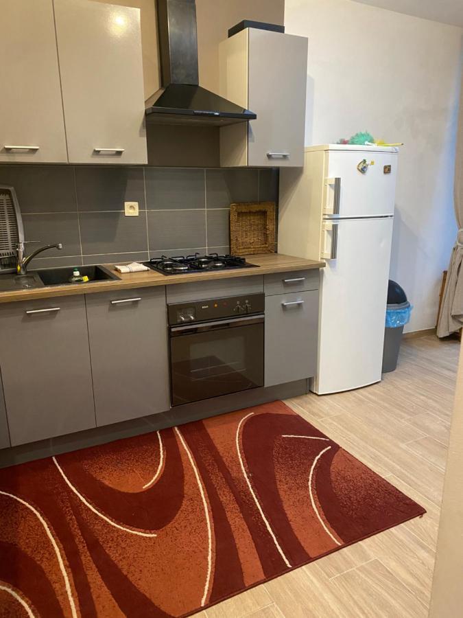 Superbe Appartement Charleroi Buitenkant foto