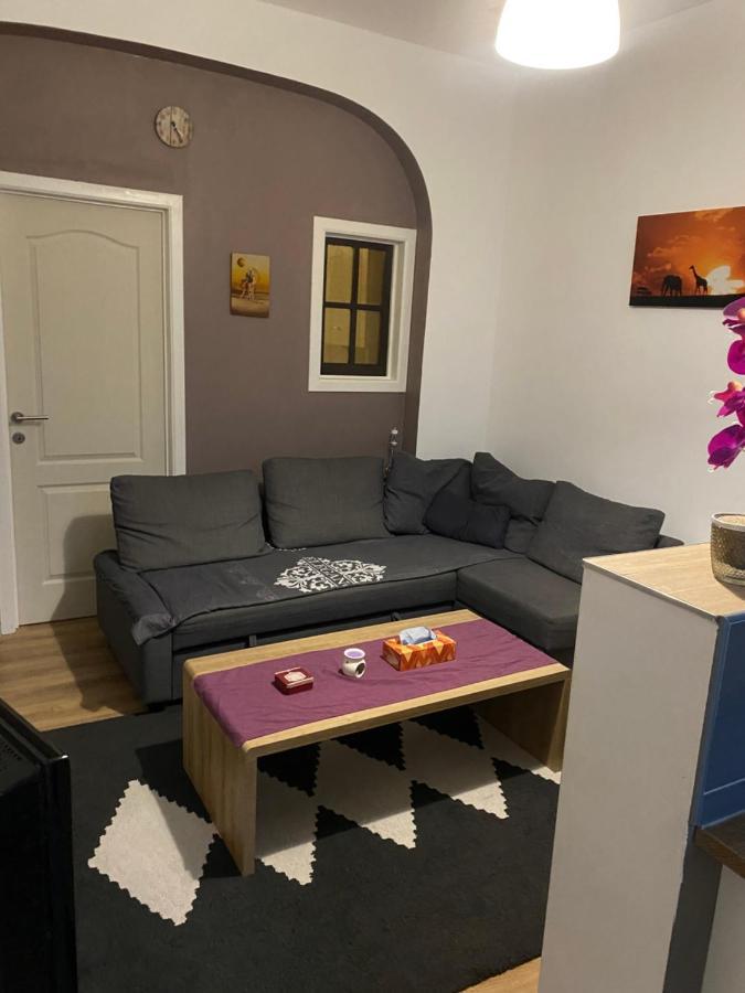 Superbe Appartement Charleroi Buitenkant foto