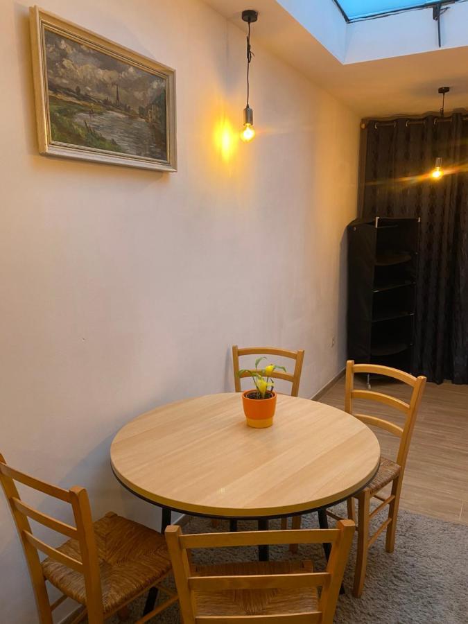 Superbe Appartement Charleroi Buitenkant foto